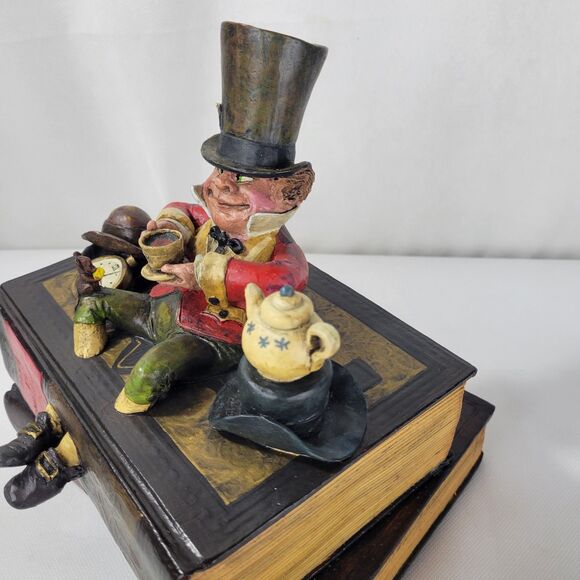 Rare Alice in Wonderland Sculpture Figurine Book Worms The Penny Whistle Group - Picture 7 of 16